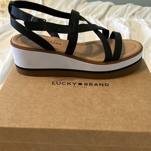Black Lucky Brand Platform Sandals